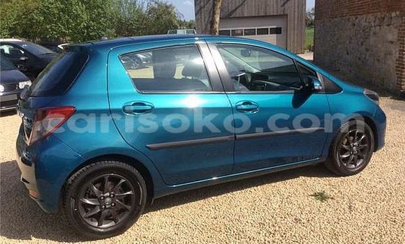 Acheter Occasion Voiture Toyota Yaris Bleu à Kigali, Rwanda Acheter Occasion Voiture Toyota Yaris Bleu à Kigali, Rwanda