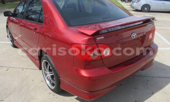 Acheter Occasion Voiture Toyota Corolla Rouge à Kigali, Rwanda Acheter Occasion Voiture Toyota Corolla Rouge à Kigali, Rwanda