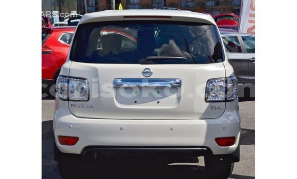 Buy Import Nissan Patrol White Car in Import - Dubai in Rwanda Buy Import Nissan Patrol White Car in Import - Dubai in Rwanda