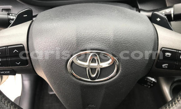 Buy Used Toyota RAV4 White Car in Kigali in Rwanda Buy Used Toyota RAV4 White Car in Kigali in Rwanda