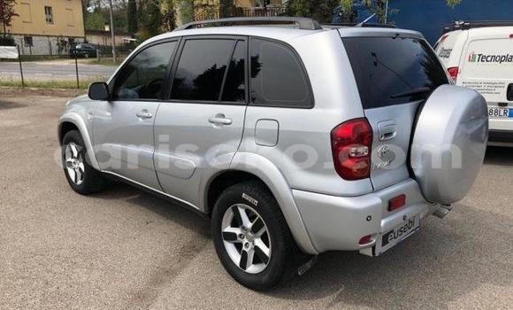 Sayi Na hannu Toyota RAV4 Gris Mota in Kigali a Rwanda Sayi Na hannu Toyota RAV4 Gris Mota in Kigali a Rwanda