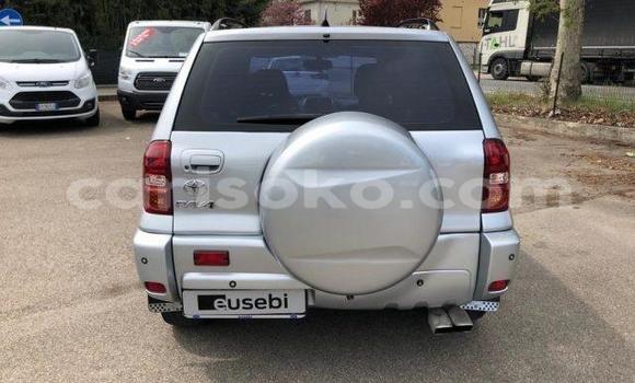 Sayi Na hannu Toyota RAV4 Gris Mota in Kigali a Rwanda Sayi Na hannu Toyota RAV4 Gris Mota in Kigali a Rwanda