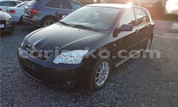 Acheter Occasion Voiture Toyota Corolla Noir à Kigali, Rwanda Acheter Occasion Voiture Toyota Corolla Noir à Kigali, Rwanda