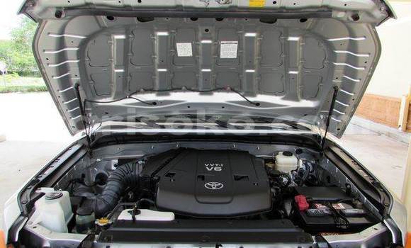 Buy Used Toyota FJ Cruiser Silver Car in Gasarenda in Rwanda Buy Used Toyota FJ Cruiser Silver Car in Gasarenda in Rwanda