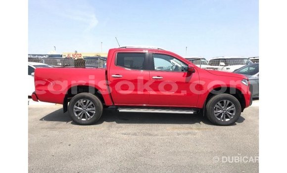 Acheter Import Voiture Mercedes-Benz 250 Rouge à Import - Dubai, Rwanda Acheter Import Voiture Mercedes-Benz 250 Rouge à Import - Dubai, Rwanda