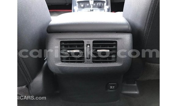 Acheter Import Voiture Mercedes-Benz 250 Rouge à Import - Dubai, Rwanda Acheter Import Voiture Mercedes-Benz 250 Rouge à Import - Dubai, Rwanda