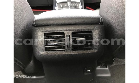 Acheter Import Voiture Mercedes-Benz 250 Blanc à Import - Dubai, Rwanda Acheter Import Voiture Mercedes-Benz 250 Blanc à Import - Dubai, Rwanda