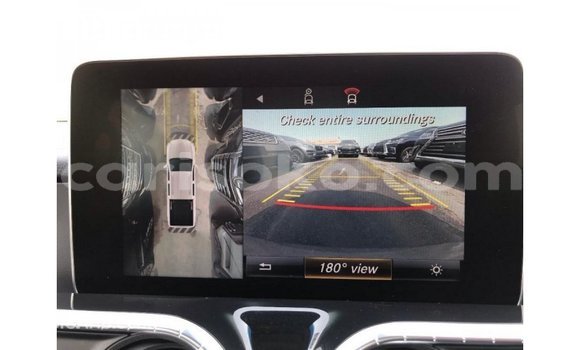 Acheter Import Voiture Mercedes-Benz 250 Blanc à Import - Dubai, Rwanda Acheter Import Voiture Mercedes-Benz 250 Blanc à Import - Dubai, Rwanda