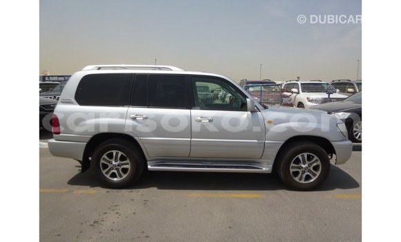 Acheter Import Voiture Lexus LX Autre à Import - Dubai, Rwanda Acheter Import Voiture Lexus LX Autre à Import - Dubai, Rwanda