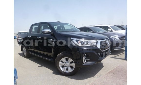 Acheter Import Voiture Toyota Hilux Noir à Import - Dubai, Rwanda Acheter Import Voiture Toyota Hilux Noir à Import - Dubai, Rwanda