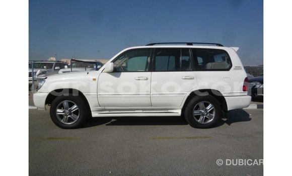 اشتري Imported Toyota Land Cruiser Blanc سيارة في Import - Dubai في Rwanda اشتري Imported Toyota Land Cruiser Blanc سيارة في Import - Dubai في Rwanda