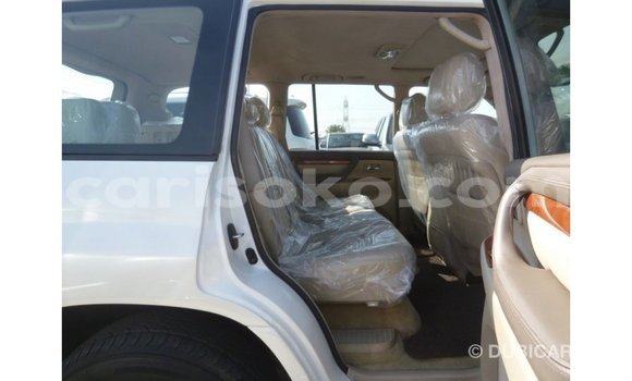 اشتري Imported Toyota Land Cruiser Blanc سيارة في Import - Dubai في Rwanda اشتري Imported Toyota Land Cruiser Blanc سيارة في Import - Dubai في Rwanda