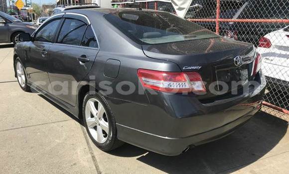 Acheter Occasion Voiture Toyota Camry Noir à Kigali, Rwanda Acheter Occasion Voiture Toyota Camry Noir à Kigali, Rwanda