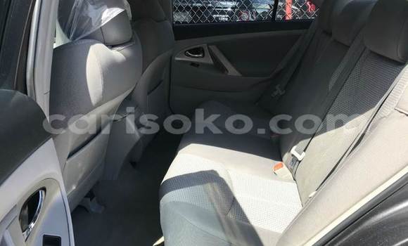 Acheter Occasion Voiture Toyota Camry Noir à Kigali, Rwanda Acheter Occasion Voiture Toyota Camry Noir à Kigali, Rwanda