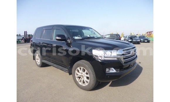 Acheter Import Voiture Toyota Land Cruiser Noir à Import - Dubai, Rwanda Acheter Import Voiture Toyota Land Cruiser Noir à Import - Dubai, Rwanda