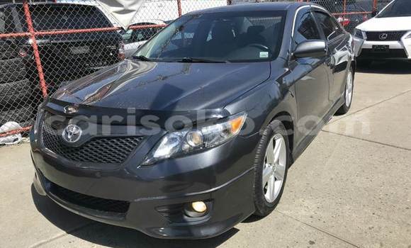 Acheter Occasion Voiture Toyota Camry Noir à Kigali, Rwanda Acheter Occasion Voiture Toyota Camry Noir à Kigali, Rwanda