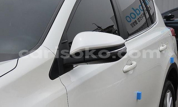 اشتري مستعمل Toyota RAV4 Blanc سيارة في Kigali في Rwanda اشتري مستعمل Toyota RAV4 Blanc سيارة في Kigali في Rwanda