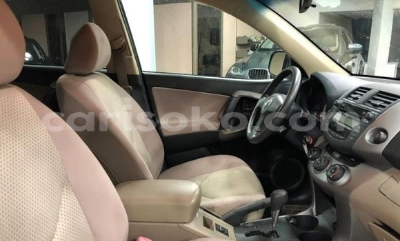 اشتري مستعمل Toyota RAV4 Noir سيارة في Kigali في Rwanda اشتري مستعمل Toyota RAV4 Noir سيارة في Kigali في Rwanda