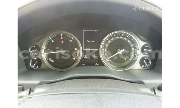 Acheter Import Voiture Toyota Land Cruiser Marron à Import - Dubai, Rwanda Acheter Import Voiture Toyota Land Cruiser Marron à Import - Dubai, Rwanda