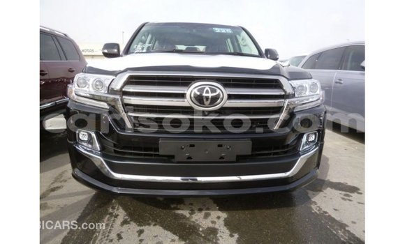 Acheter Import Voiture Toyota Land Cruiser Noir à Import - Dubai, Rwanda Acheter Import Voiture Toyota Land Cruiser Noir à Import - Dubai, Rwanda