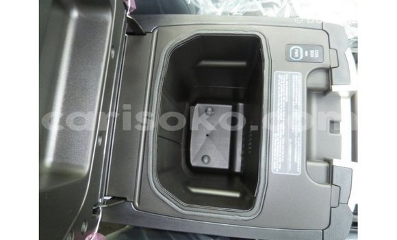 Acheter Import Voiture Toyota Land Cruiser Noir à Import - Dubai, Rwanda Acheter Import Voiture Toyota Land Cruiser Noir à Import - Dubai, Rwanda