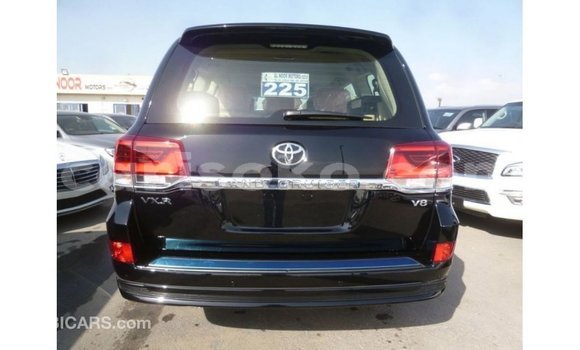 Buy Import Toyota Land Cruiser Black Car in Import - Dubai in Rwanda Buy Import Toyota Land Cruiser Black Car in Import - Dubai in Rwanda