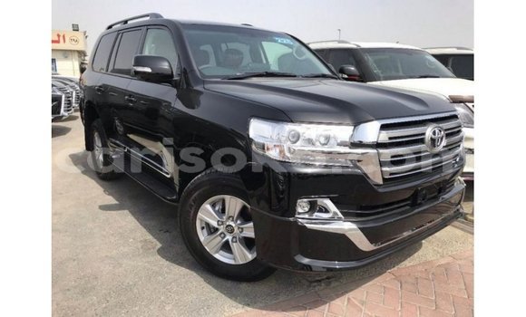 Acheter Import Voiture Toyota Land Cruiser Noir à Import - Dubai, Rwanda Acheter Import Voiture Toyota Land Cruiser Noir à Import - Dubai, Rwanda