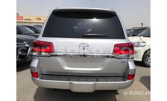 Acheter Import Voiture Toyota Land Cruiser Autre à Import - Dubai, Rwanda Acheter Import Voiture Toyota Land Cruiser Autre à Import - Dubai, Rwanda