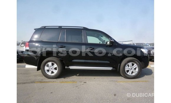 Acheter Import Voiture Toyota Land Cruiser Noir à Import - Dubai, Rwanda Acheter Import Voiture Toyota Land Cruiser Noir à Import - Dubai, Rwanda