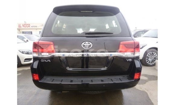 Acheter Import Voiture Toyota Land Cruiser Noir à Import - Dubai, Rwanda Acheter Import Voiture Toyota Land Cruiser Noir à Import - Dubai, Rwanda