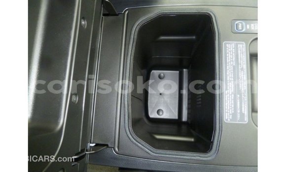 Acheter Import Voiture Toyota Land Cruiser Noir à Import - Dubai, Rwanda Acheter Import Voiture Toyota Land Cruiser Noir à Import - Dubai, Rwanda