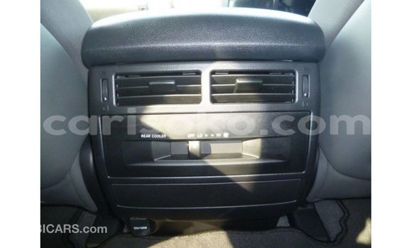 Acheter Import Voiture Toyota Land Cruiser Noir à Import - Dubai, Rwanda Acheter Import Voiture Toyota Land Cruiser Noir à Import - Dubai, Rwanda