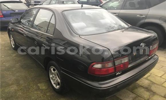Acheter Occasion Voiture Toyota Carina Noir à Kigali, Rwanda Acheter Occasion Voiture Toyota Carina Noir à Kigali, Rwanda