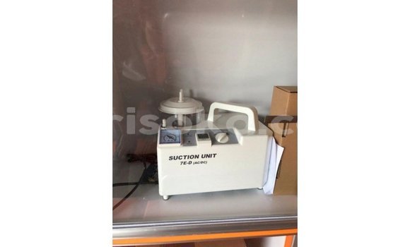 Acheter Import Voiture Toyota Hiace Blanc à Import - Dubai, Rwanda Acheter Import Voiture Toyota Hiace Blanc à Import - Dubai, Rwanda