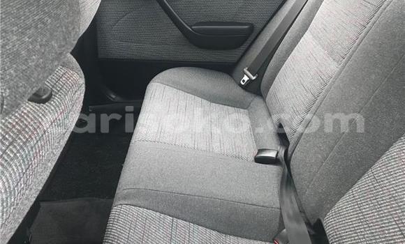 Acheter Occasion Voiture Toyota Carina Noir à Kigali, Rwanda Acheter Occasion Voiture Toyota Carina Noir à Kigali, Rwanda