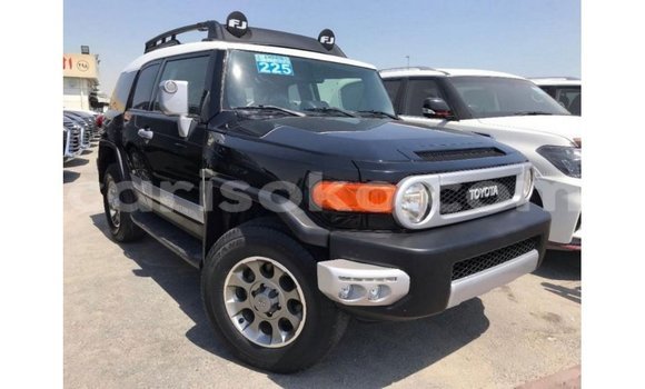 Acheter Import Voiture Toyota FJ Cruiser Noir à Import - Dubai, Rwanda Acheter Import Voiture Toyota FJ Cruiser Noir à Import - Dubai, Rwanda