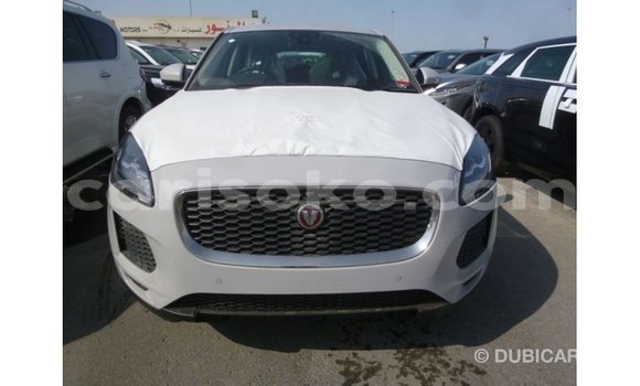 Acheter Import Voiture Jaguar E-Pace Blanc à Import - Dubai, Rwanda Acheter Import Voiture Jaguar E-Pace Blanc à Import - Dubai, Rwanda