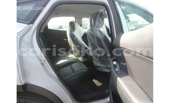 Acheter Import Voiture Jaguar E-Pace Blanc à Import - Dubai, Rwanda Acheter Import Voiture Jaguar E-Pace Blanc à Import - Dubai, Rwanda
