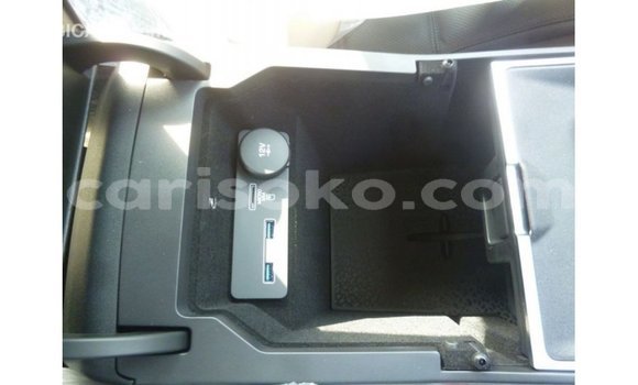 Acheter Import Voiture Jaguar E-Pace Blanc à Import - Dubai, Rwanda Acheter Import Voiture Jaguar E-Pace Blanc à Import - Dubai, Rwanda