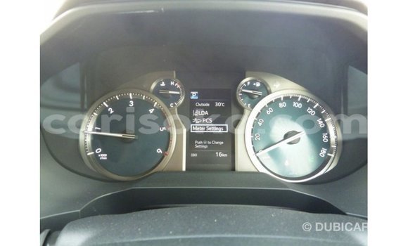 Acheter Import Voiture Toyota Prado Blanc à Import - Dubai, Rwanda Acheter Import Voiture Toyota Prado Blanc à Import - Dubai, Rwanda