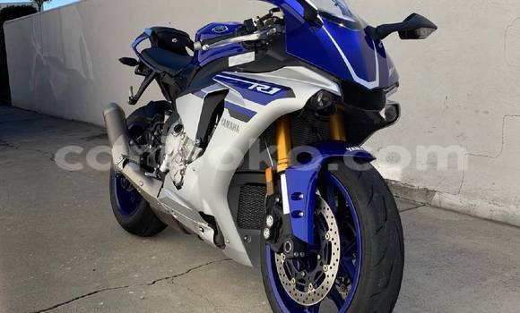 اشتري جديد Yamaha YZF Gris دراجة نارية في Kigali في Rwanda اشتري جديد Yamaha YZF Gris دراجة نارية في Kigali في Rwanda