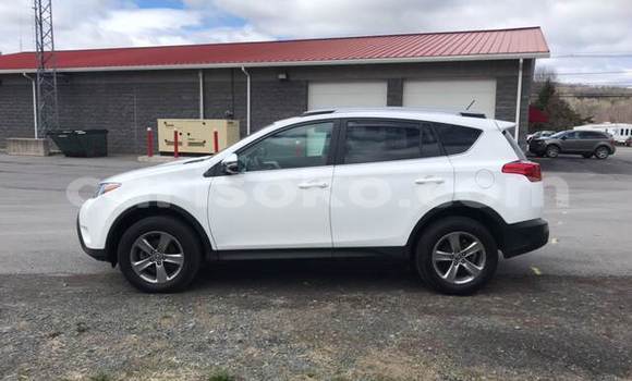 Acheter Occasion Voiture Toyota RAV4 Marron à Kigali, Rwanda Acheter Occasion Voiture Toyota RAV4 Marron à Kigali, Rwanda