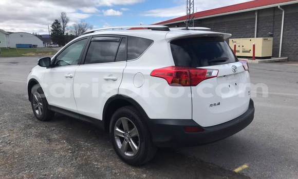 Acheter Occasion Voiture Toyota RAV4 Marron à Kigali, Rwanda Acheter Occasion Voiture Toyota RAV4 Marron à Kigali, Rwanda