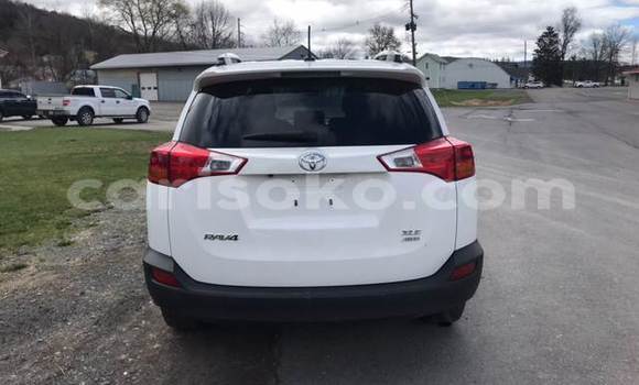 Acheter Occasion Voiture Toyota RAV4 Marron à Kigali, Rwanda Acheter Occasion Voiture Toyota RAV4 Marron à Kigali, Rwanda