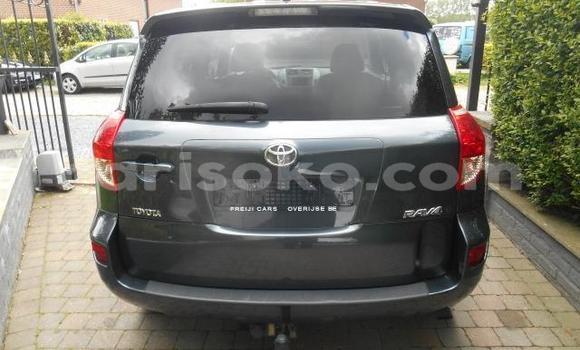 Buy Used Toyota RAV4 Beige Car in Kigali in Rwanda Buy Used Toyota RAV4 Beige Car in Kigali in Rwanda