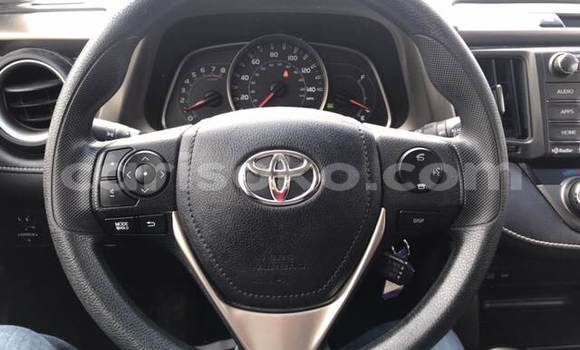 Acheter Occasion Voiture Toyota RAV4 Marron à Kigali, Rwanda Acheter Occasion Voiture Toyota RAV4 Marron à Kigali, Rwanda