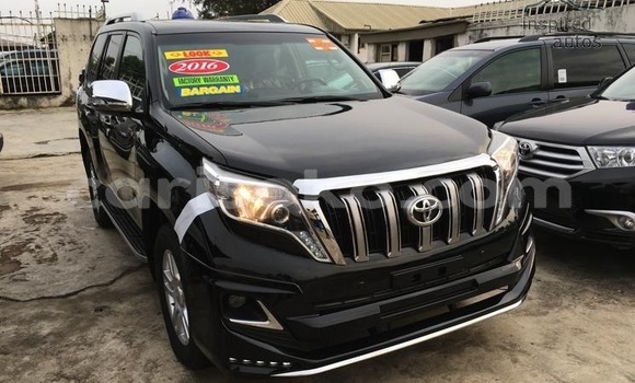 Acheter Occasion Voiture Toyota Land Cruiser Noir à Kigali, Rwanda Acheter Occasion Voiture Toyota Land Cruiser Noir à Kigali, Rwanda