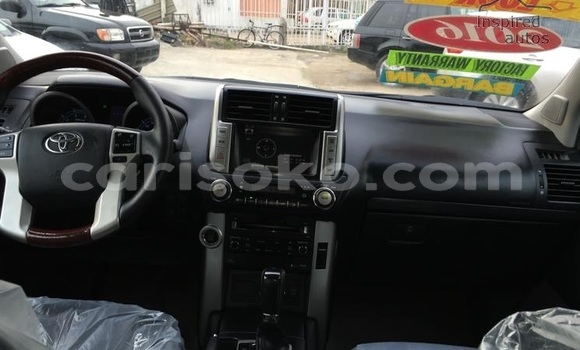 Acheter Occasion Voiture Toyota Land Cruiser Noir à Kigali, Rwanda Acheter Occasion Voiture Toyota Land Cruiser Noir à Kigali, Rwanda