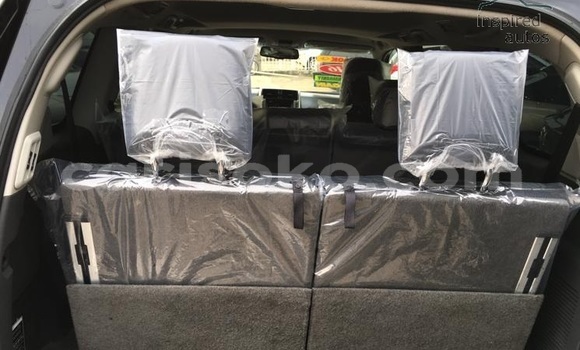 Acheter Occasion Voiture Toyota Land Cruiser Noir à Kigali, Rwanda Acheter Occasion Voiture Toyota Land Cruiser Noir à Kigali, Rwanda