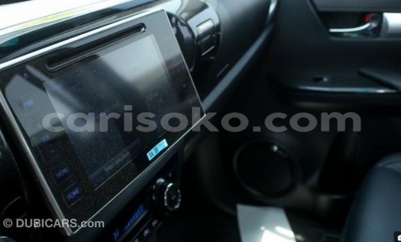 Acheter Import Voiture Toyota Hilux Autre à Import - Dubai, Rwanda Acheter Import Voiture Toyota Hilux Autre à Import - Dubai, Rwanda